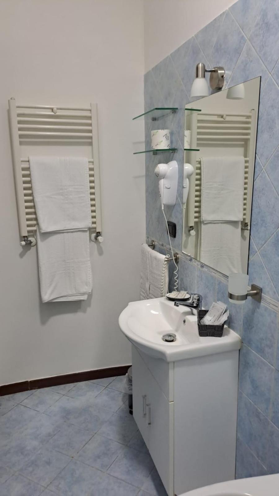 Royal Poerio Hotel Napoli Ngoại thất bức ảnh