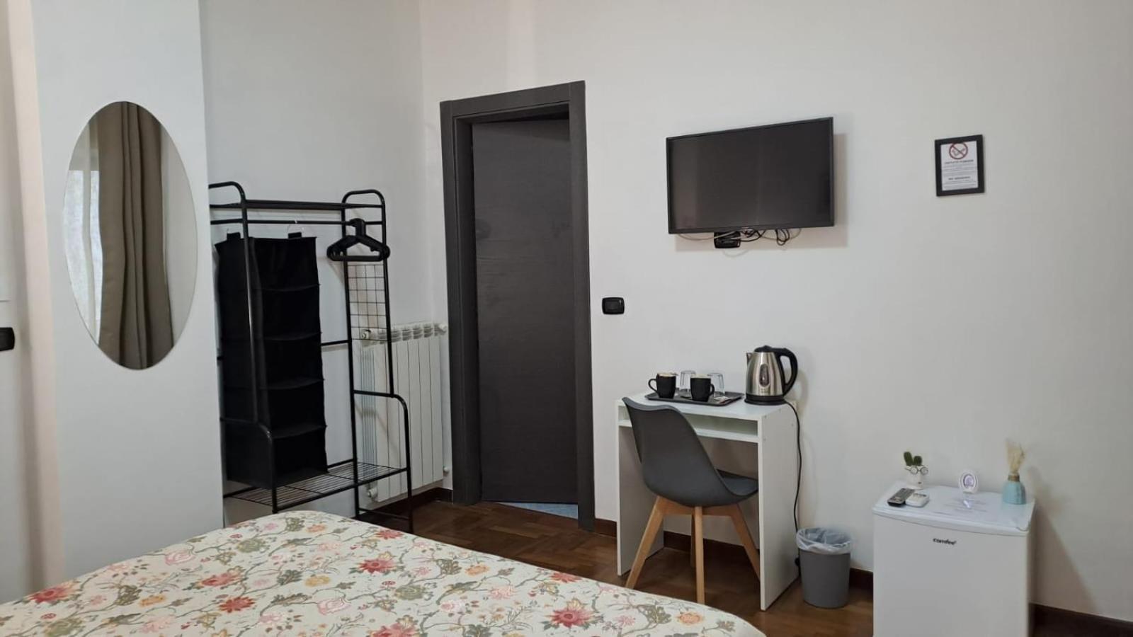 Royal Poerio Hotel Napoli Ngoại thất bức ảnh