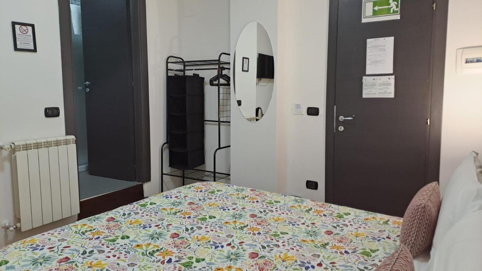 Royal Poerio Hotel Napoli Ngoại thất bức ảnh